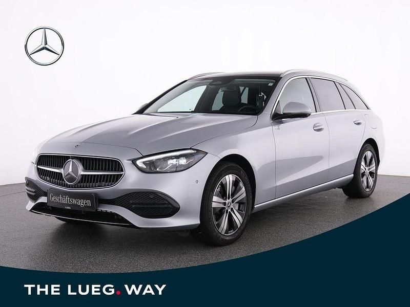 Silber metalliclack hightechsi Gebraucht 2025 Mercedes C300e Avantgarde Kombi | 45.885 € (Guter Preis) - Bild 1/4