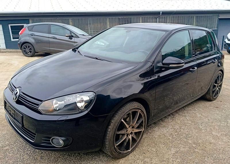 Gebraucht VW Golf VII Style 122 PS (89 kW) 2012 Schwarz Limousine