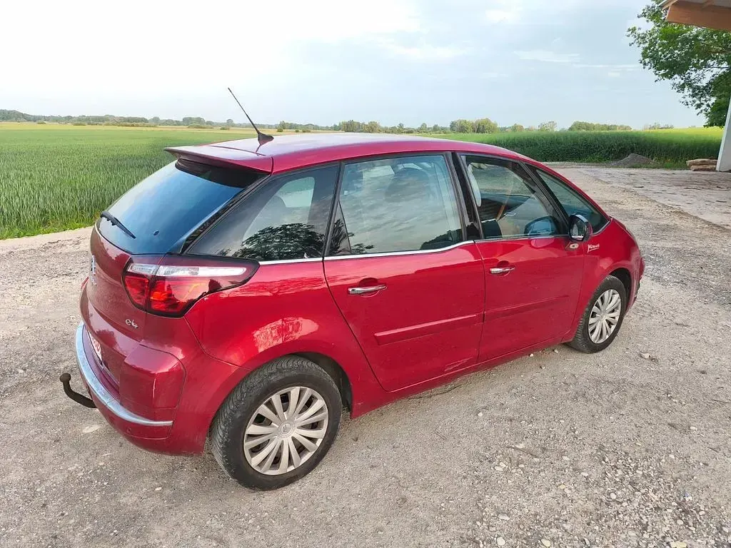 Gebraucht Citroën C4 Picasso SELECTION 120 PS (88 kW) 2011 Rot Van / Kleinbus