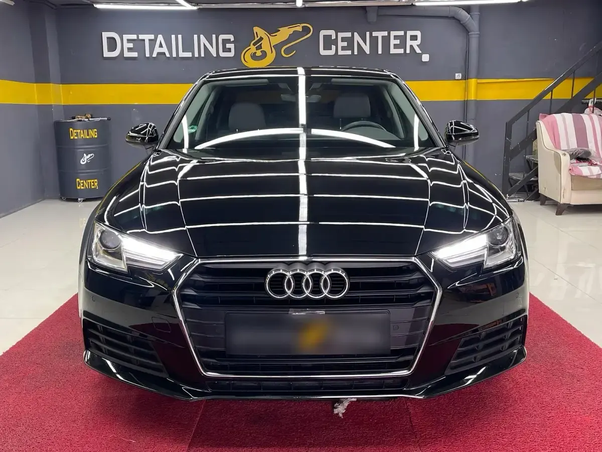 Gebraucht Audi A4 Ambiente 150 PS (110 kW) 2016 Schwarz Limousine