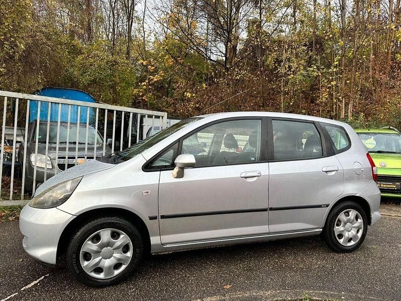 Gebraucht Honda Jazz S 77 PS (56 kW) 2005 Silber Kleinwagen