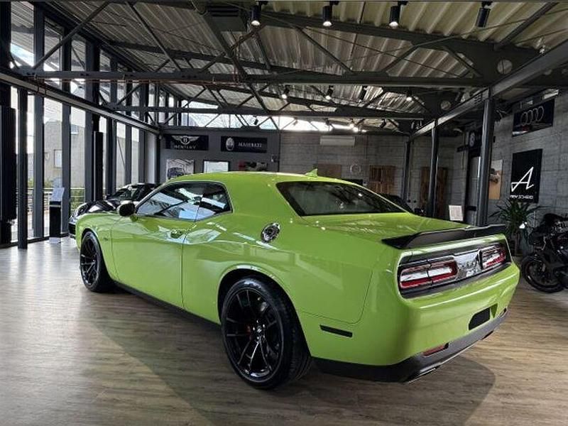 Gebraucht Dodge Challenger 377 PS (277 kW) 2025 Grün Coupé