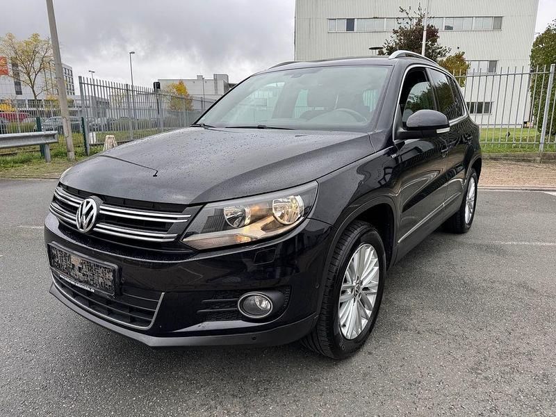 Schwarz Gebraucht 2014 VW Tiguan Sportline SUV | 10.990 € (Guter Preis) - Bild 1/4
