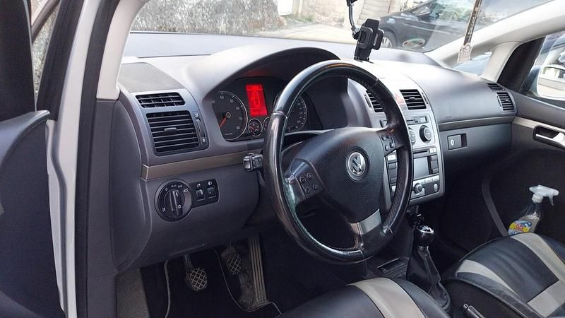 Gebraucht VW Golf VI 105 PS (77 kW) 2008 Grau Kleinwagen