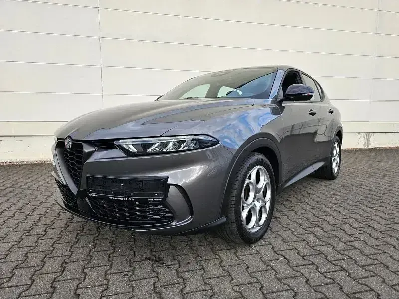 Gebraucht Alfa Romeo Tonale Sprint 131 PS (96 kW) 2022 Grigio vesuvio metallic SUV