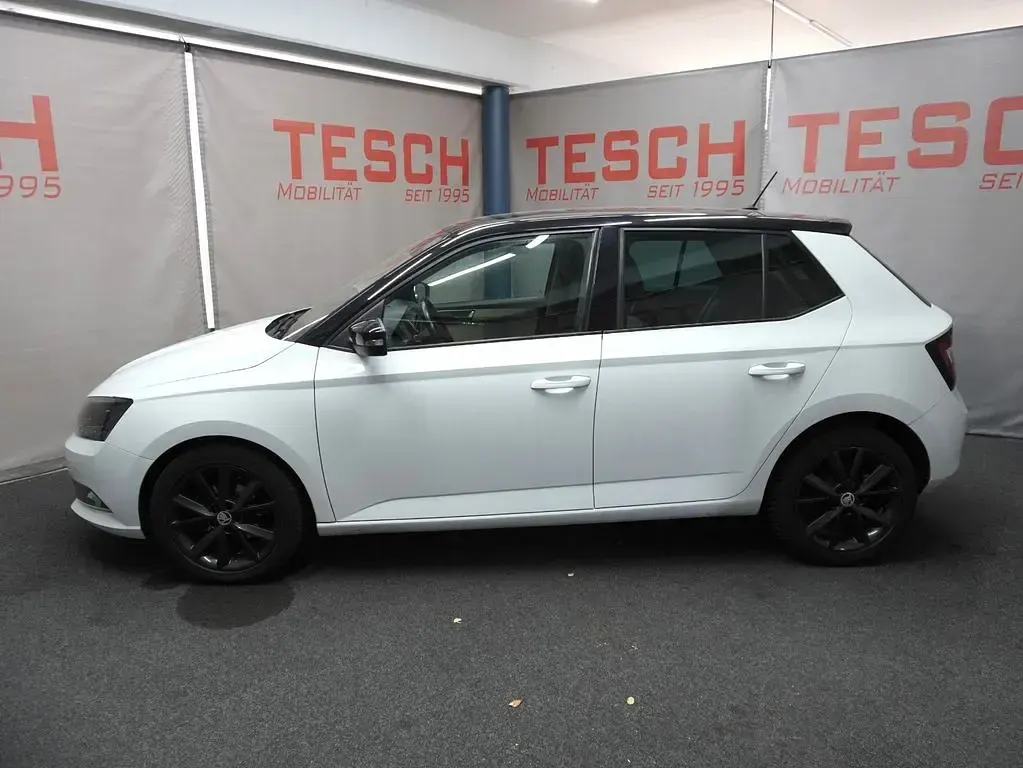 Gebraucht Skoda Fabia Style 75 PS (55 kW) 2015 Weiß Limousine