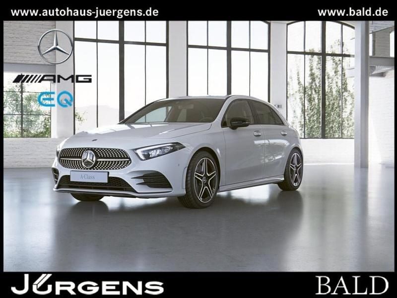 Gebraucht Mercedes A250 AMG 218 PS (160 kW) 2022 Unilack polarweiss Limousine