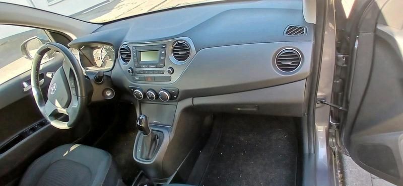 Gebraucht Hyundai i10 87 PS (63 kW) 2019 Kleinwagen