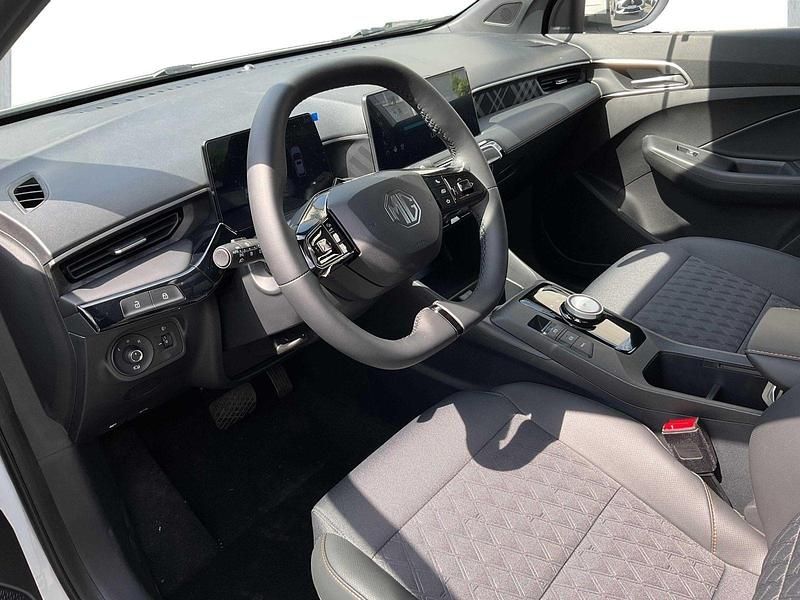 Gebraucht MG MG3 Luxury 195 PS (143 kW) 2025 Weiß Kleinwagen