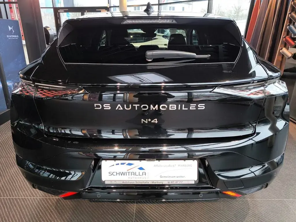 Neu DS Automobiles DS4 197 PS (144 kW) 2026 Schwarz Limousine