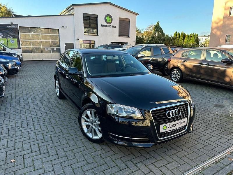 Schwarz Gebraucht 2011 Audi A3 Sportback Attraction Kleinwagen | 7.499 € (Fairer Preis) - Bild 1/4