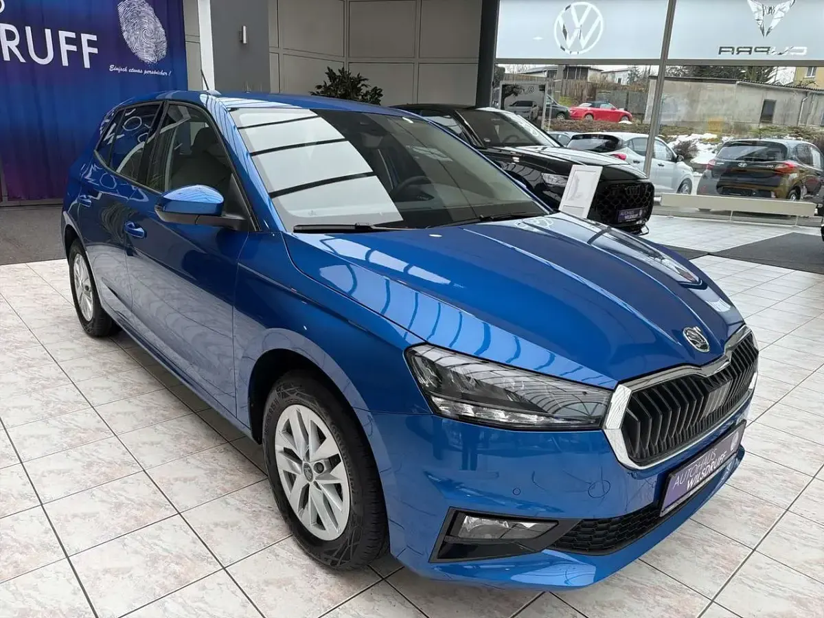 Gebraucht Skoda Fabia Selection 116 PS (85 kW) 2025 Raceblau metallic Kleinwagen