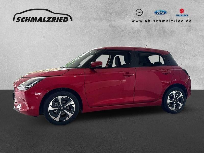 Neu Suzuki Swift Comfort+ 83 PS (61 kW) 2025 Rot Kleinwagen