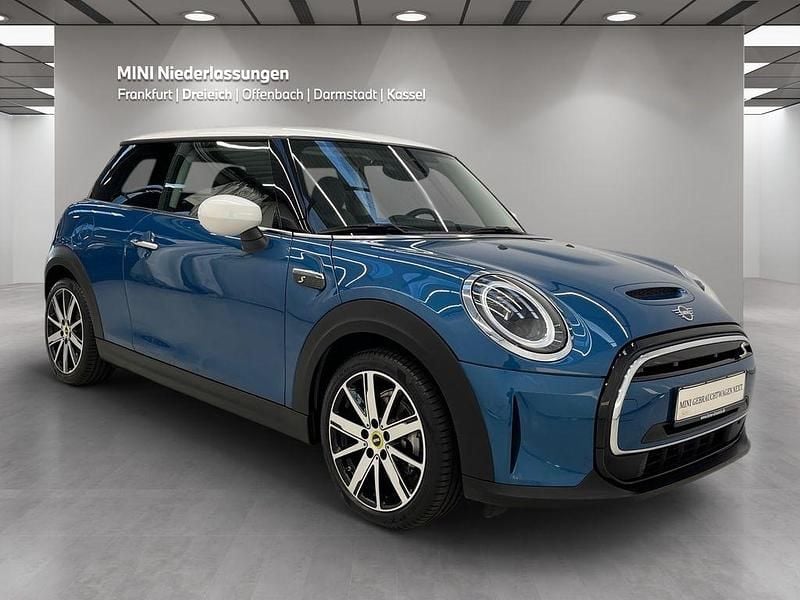 Gebraucht Mini Cooper SE 135 kW (184 PS) 2023 Blau Kleinwagen