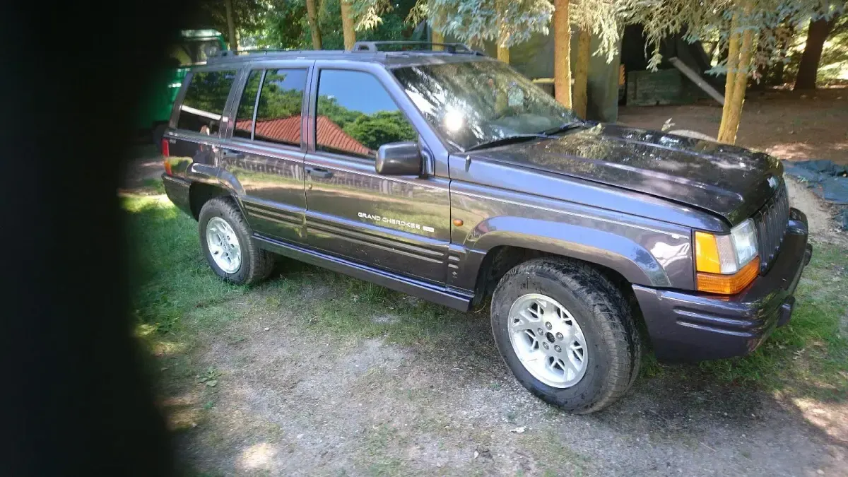 Gebraucht Jeep Cherokee 218 PS (160 kW) 1997 Grau SUV