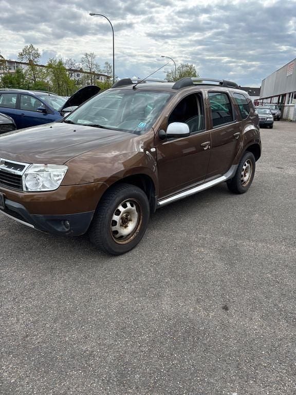 Gebraucht Dacia Duster Prestige 105 PS (77 kW) 2011 Braun SUV