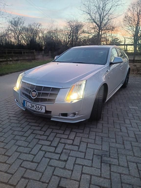 Gebraucht Cadillac CTS 311 PS (228 kW) 2010 Silber Kombi