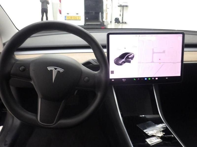 Gebraucht Tesla Model 3 Standard Range 225 kW (306 PS) 2020 Grau Limousine