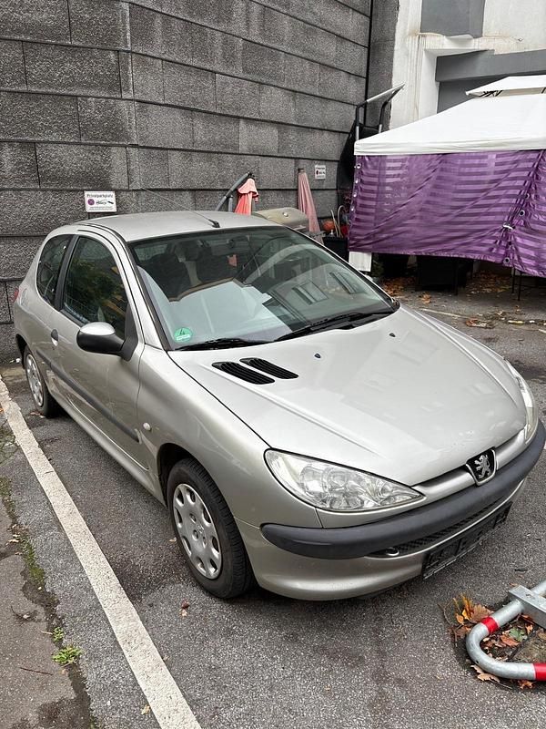 Gebraucht 2004 Peugeot 206 Kleinwagen | 890 € (Guter Preis) - Bild 1/4