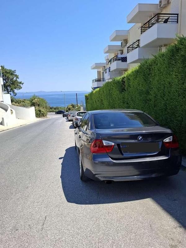 Gebraucht BMW 320 150 PS (110 kW) 2007 Kombi