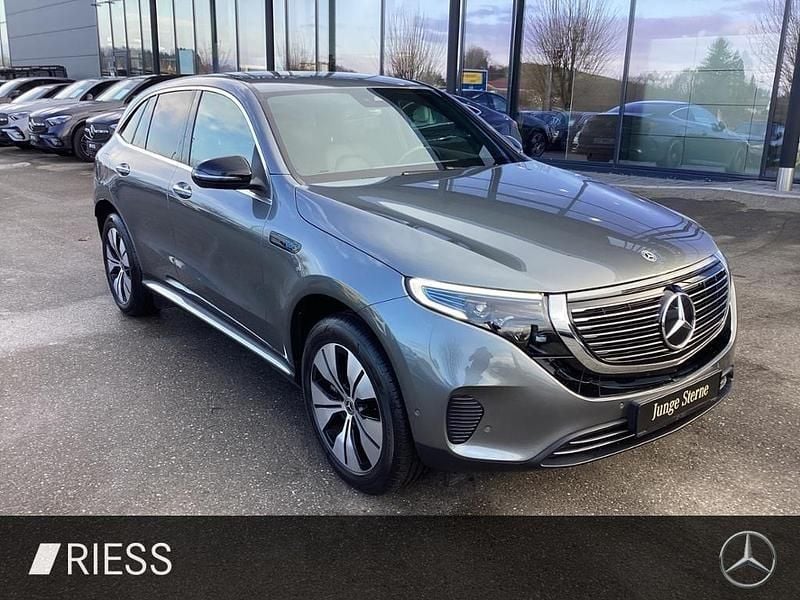 Gebraucht Mercedes EQC400 300 kW (408 PS) 2021 Metalliclack selenitgrau SUV