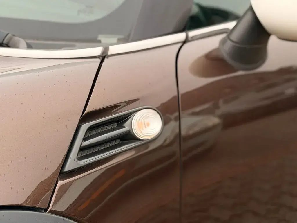 Gebraucht Mini Cooper D 111 PS (81 kW) 2012 Braun Kleinwagen