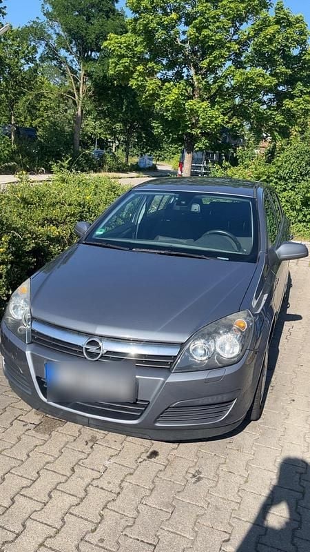 Gebraucht Opel Astra 105 PS (77 kW) 2007 Grau Kleinwagen
