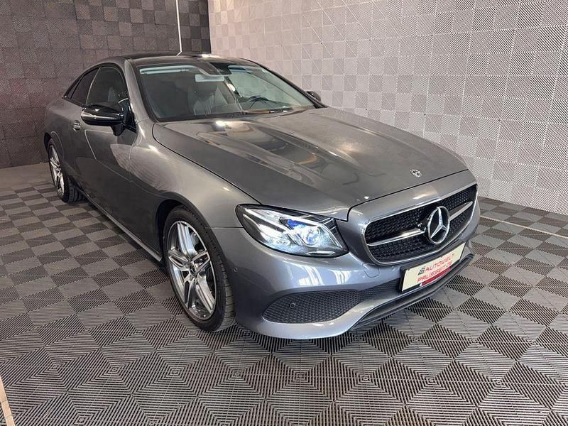 Grau Gebraucht 2018 Mercedes E300 Night Coupé | 32.890 € (Fairer Preis) - Bild 1/4