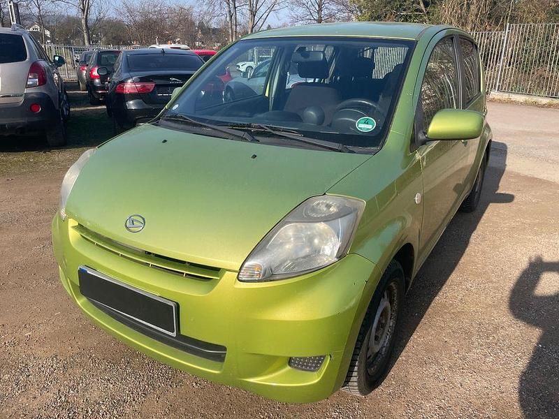 Gebraucht Daihatsu Sirion 91 PS (66 kW) 2007 Grün Kleinwagen