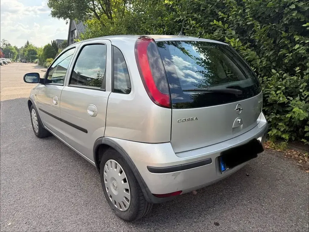 Gebraucht Opel Corsa 80 PS (58 kW) 2005 Silber Kleinwagen
