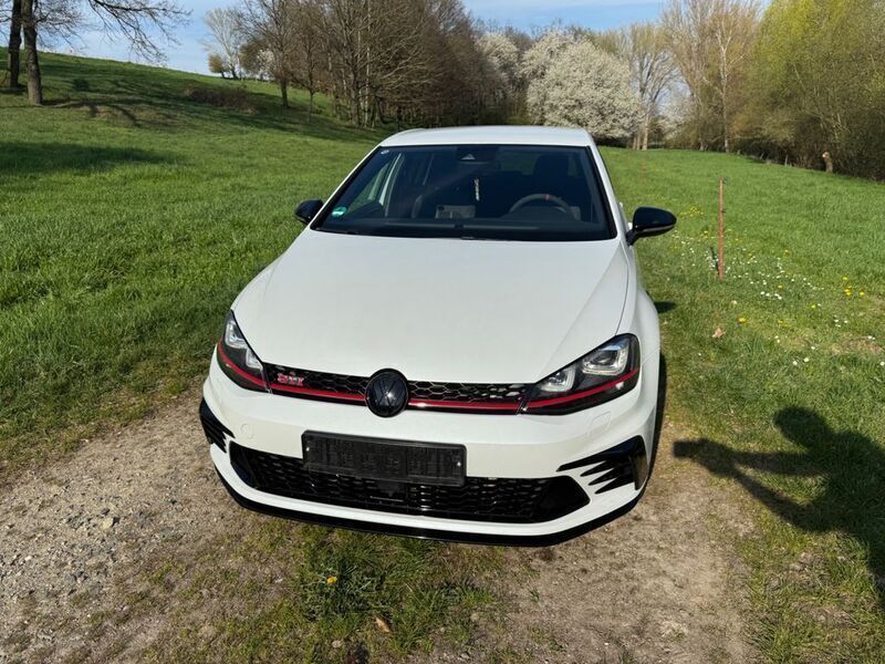 Weiß Gebraucht 2016 VW Golf VII GTI Clubsport Limousine | 20.999 € (Guter Preis) - Bild 1/4