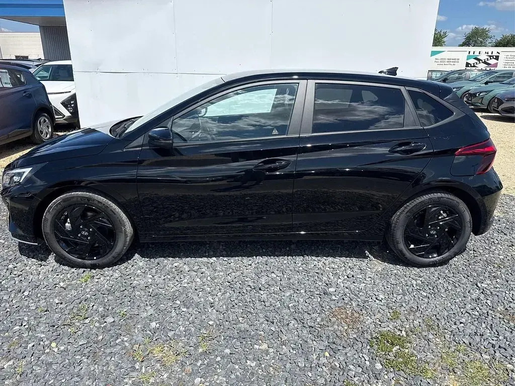 Neu Hyundai i20 Style 90 PS (66 kW) 2026 Phantom black x5b Kleinwagen