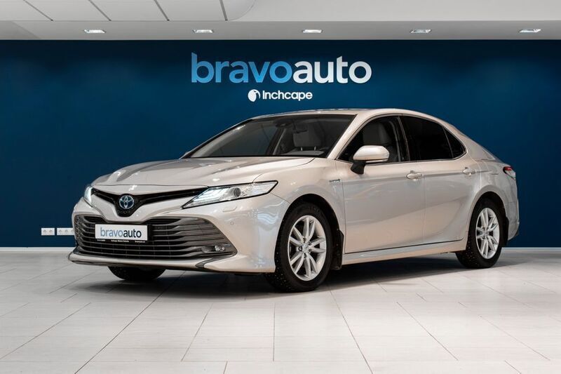 Gebraucht 2020 Toyota Camry Hybrid Business Edition Limousine | 21.500 € - Bild 1/4