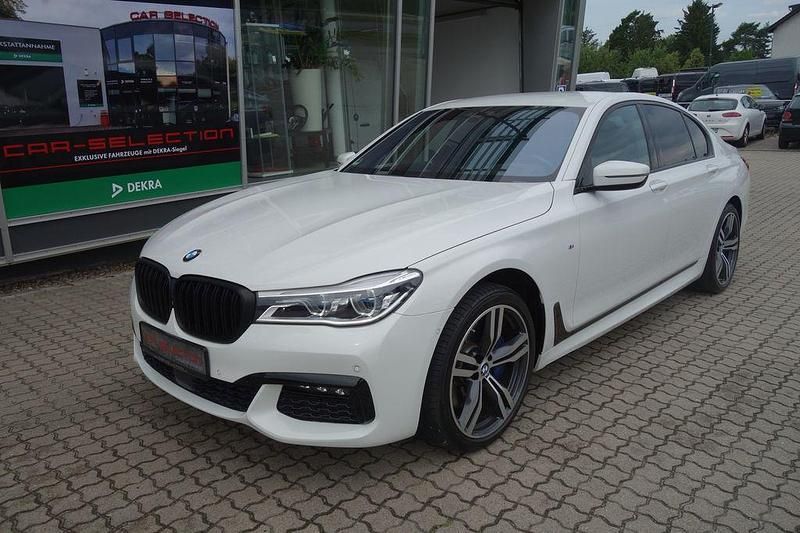 Alpinweiss 3 Gebraucht 2018 BMW 730 M Sport Limousine | 42.800 € (Fairer Preis) - Bild 1/4
