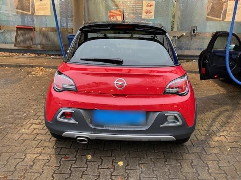 Gebraucht Opel Adam Rocks Rocks 87 PS (63 kW) 2018 Rot Kleinwagen