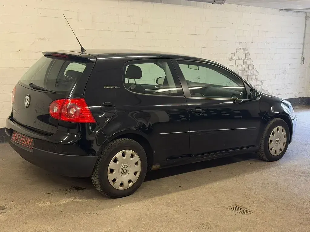 Gebraucht VW Golf IV 80 PS (58 kW) 2006 Schwarz Kleinwagen