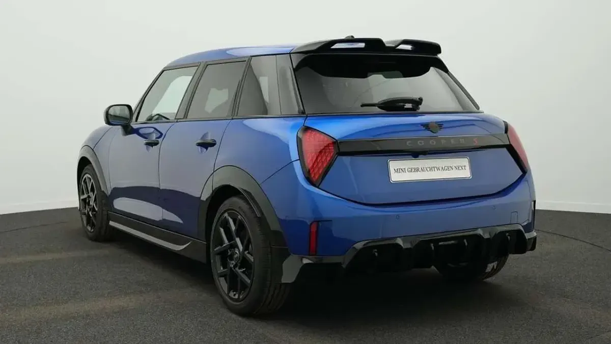 Gebraucht Mini John Cooper Works 204 PS (150 kW) 2025 Blau Kleinwagen