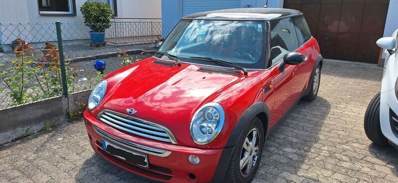 Rot Gebraucht 2004 Mini Cooper Kleinwagen | 3.499 € (Fairer Preis) - Bild 1/4