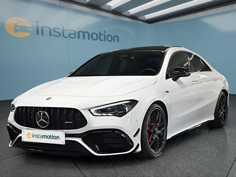 Weiß Gebraucht 2024 Mercedes CLA45 AMG AMG Limousine | 67.399 € - Bild 1/4