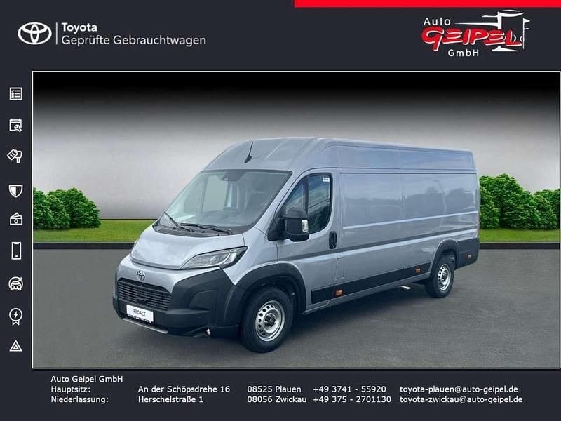 Silver metallic Gebraucht 2024 Toyota Proace Van / Kleinbus | 45.550 € (Teuer) - Bild 1/4