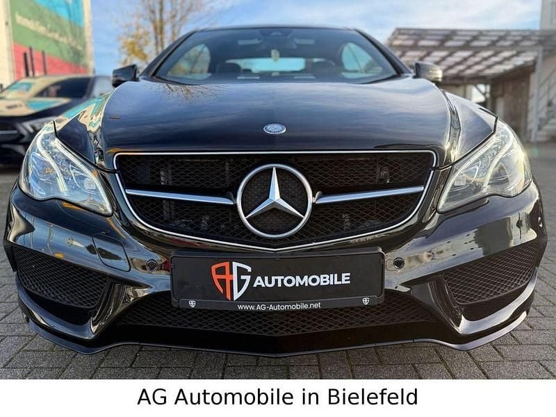 Gebraucht Mercedes E200 AMG 184 PS (135 kW) 2017 Schwarz Coupé