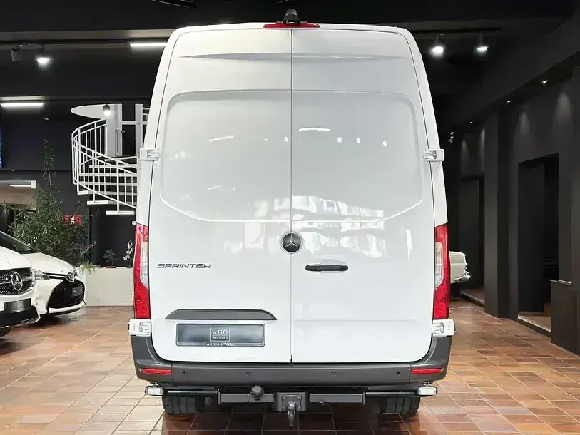 Gebraucht Mercedes Sprinter 170 PS (125 kW) 2022 Weiß Van