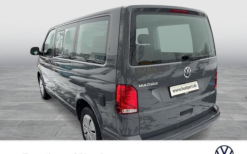 Gebraucht VW Multivan Family 150 PS (110 kW) 2021 Grau Van