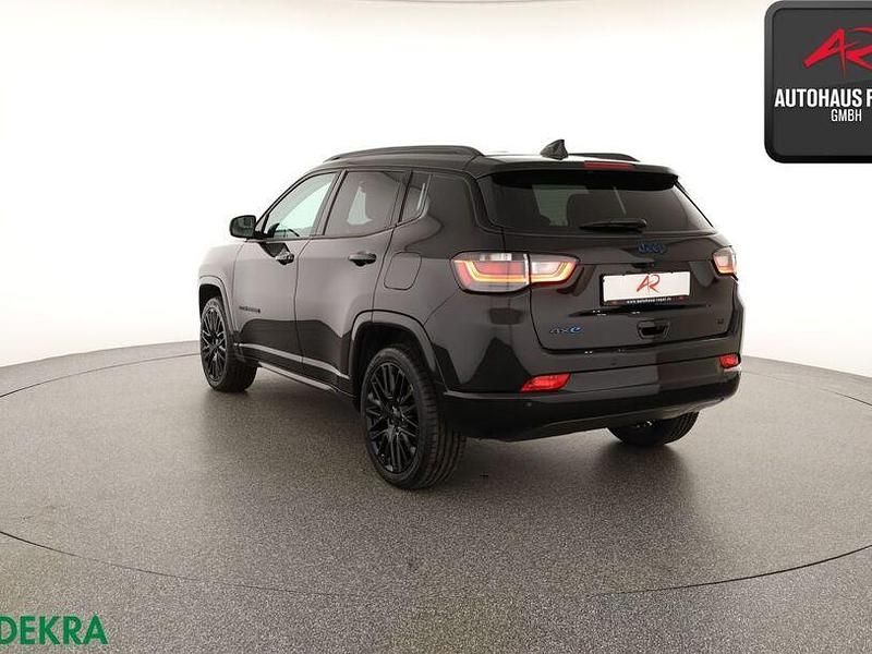 Gebraucht Jeep Compass 179 PS (131 kW) 2022 Schwarz SUV