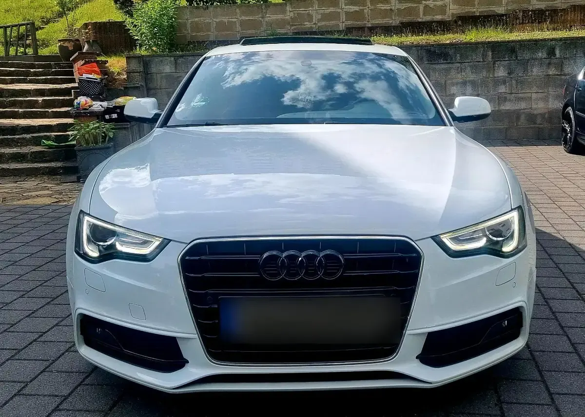 Gebraucht Audi A5 Sportback S-Line 177 PS (130 kW) 2015 Weiß Kleinwagen