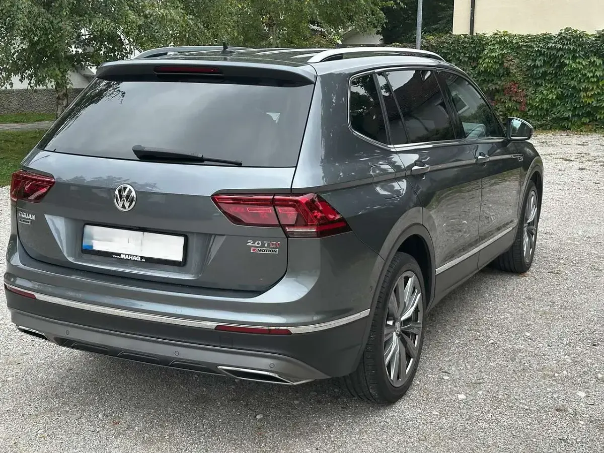 Gebraucht VW Tiguan Allspace Highline 190 PS (139 kW) 2018 Grau SUV
