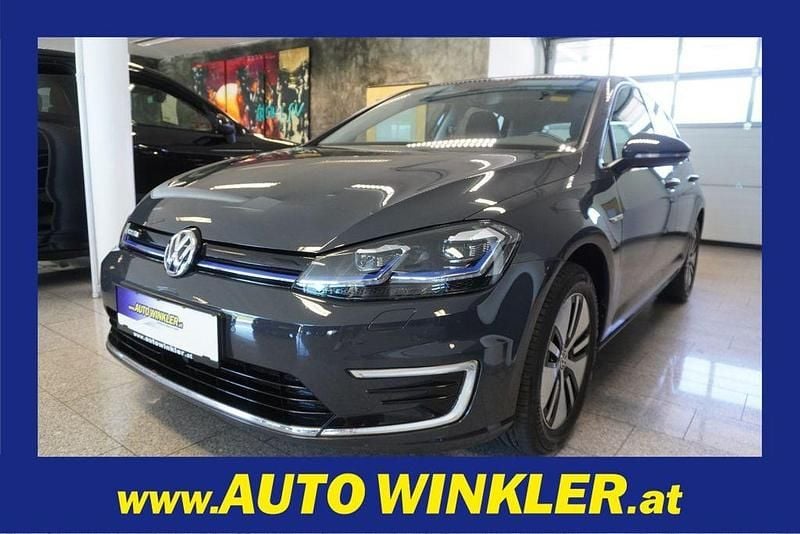 Silber Gebraucht 2020 VW e-Golf Comfortline Kleinwagen | 13.860 € (Guter Preis) - Bild 1/4