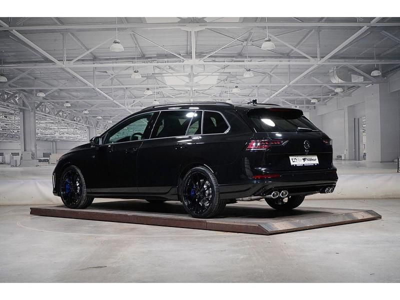 Gebraucht VW Golf VIII R 333 PS (244 kW) 2025 Schwarz Kombi