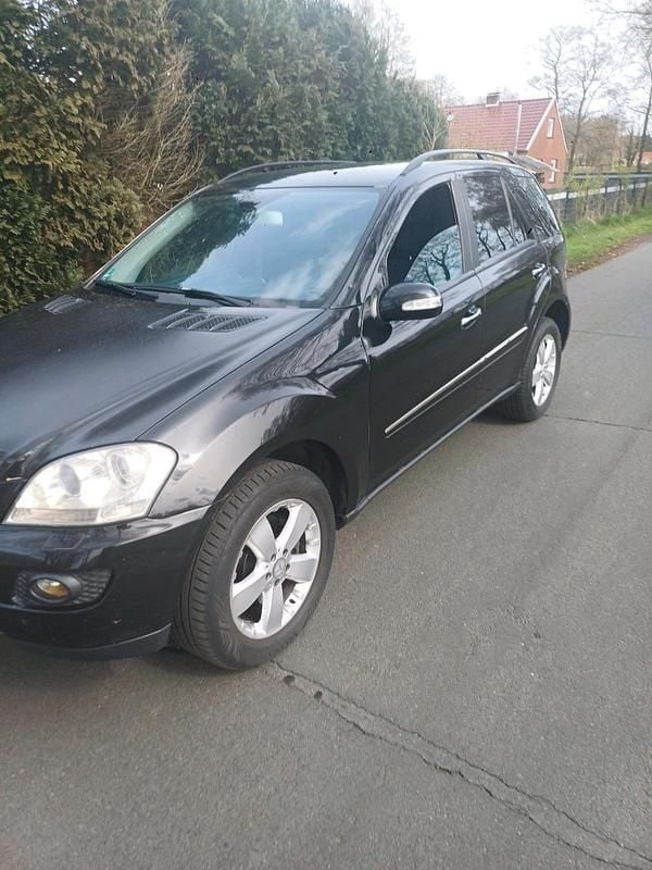 Occasion Mercedes ML320 224 ch (164 kW) 2007 Noir SUV