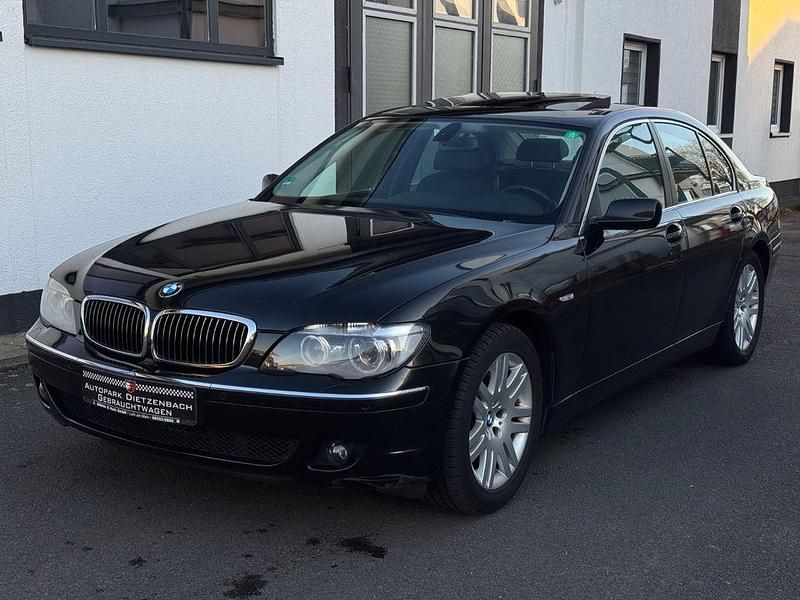 Gebraucht BMW 740 306 PS (225 kW) 2006 Schwarz Limousine